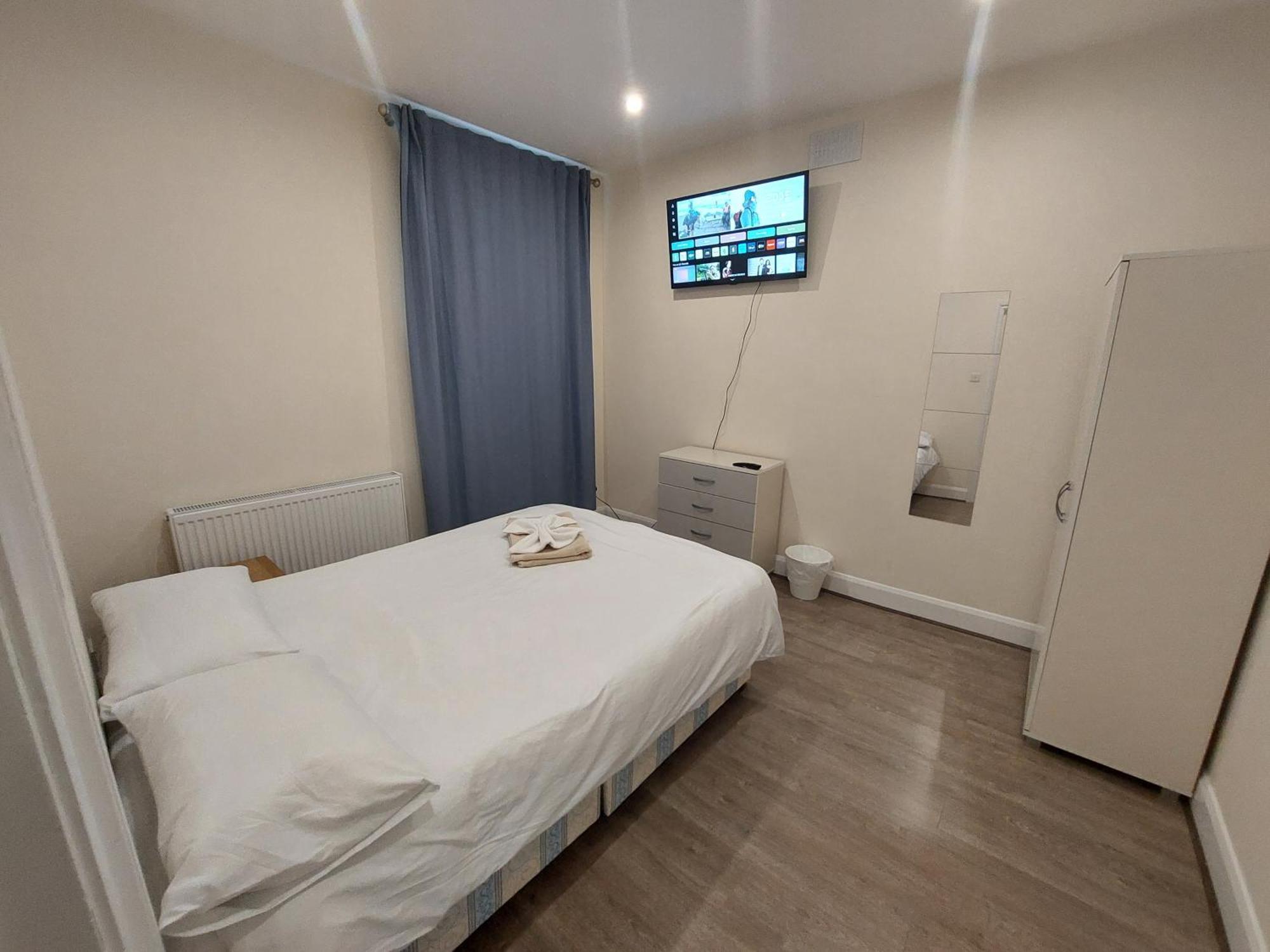 Family Friendly 3 Bedroom Flat Zone 2 - Children Stay Free! Londyn Zewnętrze zdjęcie